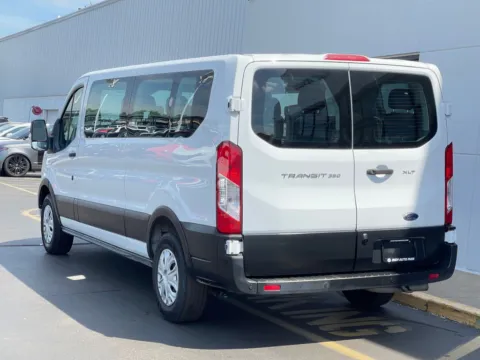 More photos of 2022 Ford Transit-350 XLT at Indy Auto Man - Indianapolis, IN
