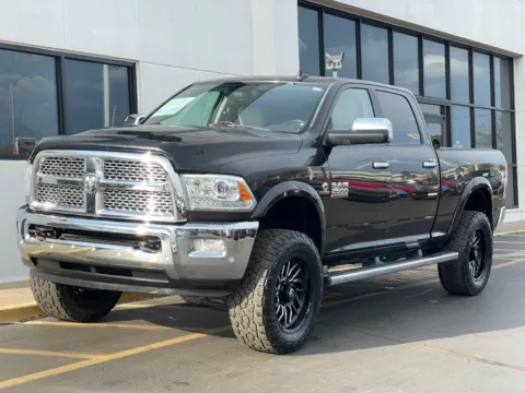 More photos of 2016 Ram 2500 Laramie at Indy Auto Man - Indianapolis, IN