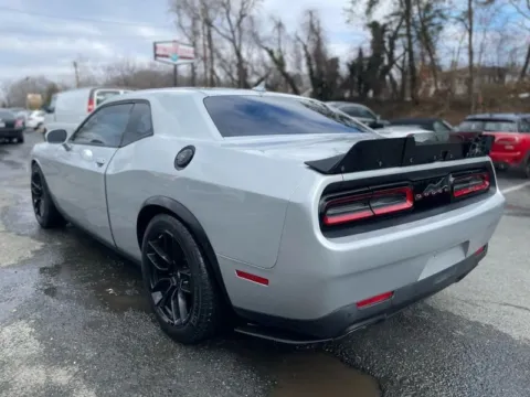 More photos of 2019 Dodge Challenger R/T Scat Pack at Indy Auto Man - Indianapolis, IN
