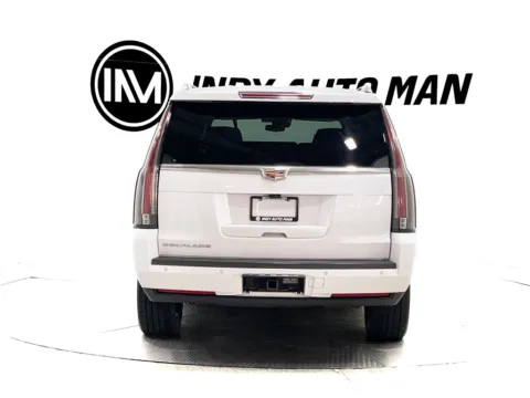 More photos of 2020 Cadillac Escalade ESV Premium at Indy Auto Man - Indianapolis, IN