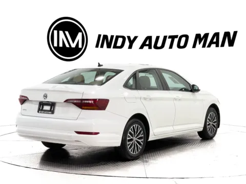 More photos of 2019 Volkswagen Jetta SEL at Indy Auto Man - Indianapolis, IN