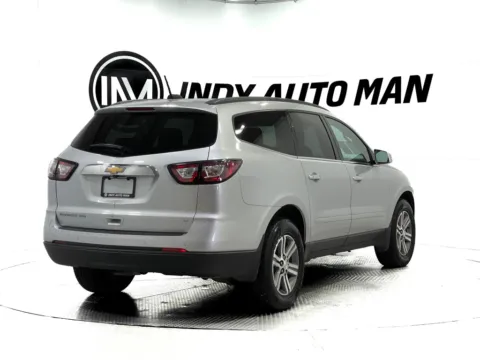 More photos of 2017 Chevrolet Traverse LT 1LT at Indy Auto Man - Indianapolis, IN