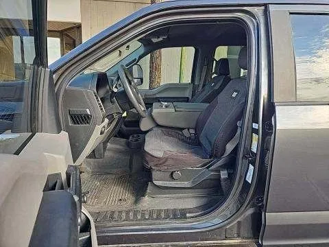 More photos of 2019 Ford F-350SD XL at Indy Auto Man - Indianapolis, IN