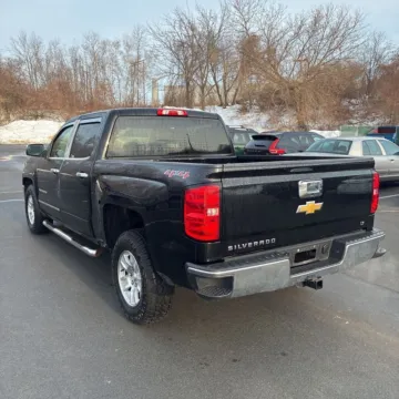 More photos of 2017 Chevrolet Silverado 1500 LT LT1 at Indy Auto Man - Indianapolis, IN