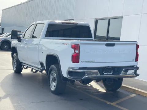 More photos of 2020 Chevrolet Silverado 2500HD LT at Indy Auto Man - Indianapolis, IN