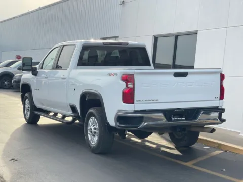 More photos of 2020 Chevrolet Silverado 2500HD LT at Indy Auto Man - Indianapolis, IN