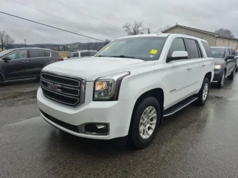 Photos of 2016 GMC Yukon SLE for sale in Indianapolis, IN at Indy Auto Man - Indianapolis