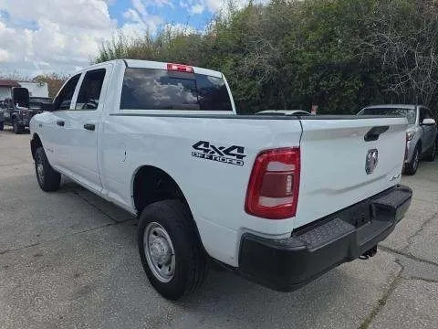 More photos of 2021 Ram 2500 Tradesman at Indy Auto Man - Indianapolis, IN