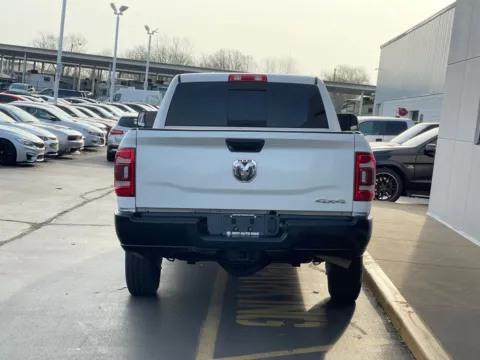 More photos of 2021 Ram 2500 Tradesman at Indy Auto Man - Indianapolis, IN