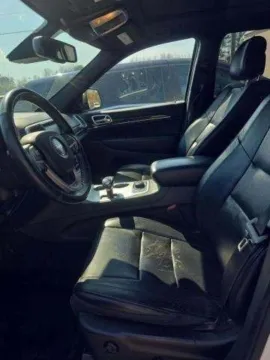 More photos of 2015 Jeep Grand Cherokee Overland at Indy Auto Man - Indianapolis, IN