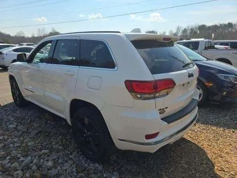 More photos of 2015 Jeep Grand Cherokee Overland at Indy Auto Man - Indianapolis, IN