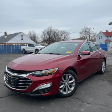 Photos of 2020 Chevrolet Malibu LT for sale in Indianapolis, IN at Indy Auto Man - Indianapolis