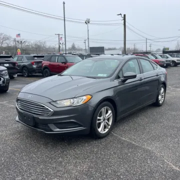 Another view of 2018 Ford Fusion SE for sale in Indianapolis, IN at Indy Auto Man - Indianapolis