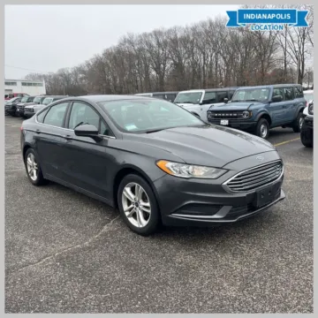 Gray 2018 Ford Fusion SE for sale in Indianapolis, IN