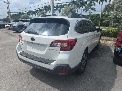 Photos of 2018 Subaru Outback 2.5i Limited for sale in Indianapolis, IN at Indy Auto Man - Indianapolis