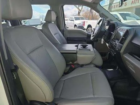 More photos of 2022 Ford F-350SD XL at Indy Auto Man - Indianapolis, IN