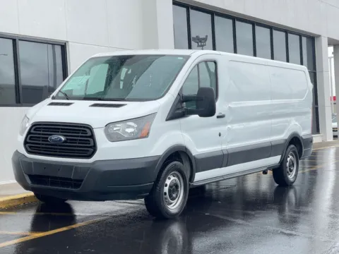 More photos of 2017 Ford Transit-150 at Indy Auto Man - Indianapolis, IN