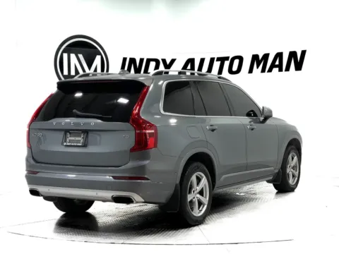 More photos of 2017 Volvo XC90 T5 Momentum at Indy Auto Man - Indianapolis, IN