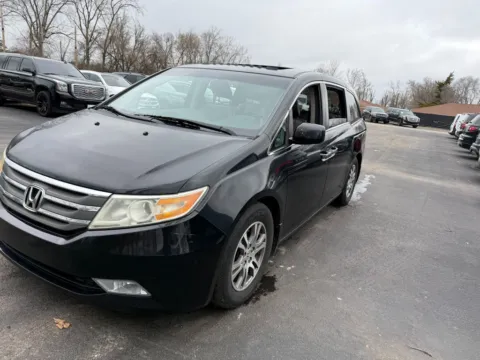 Photos of 2011 Honda Odyssey EX-L for sale in Indianapolis, IN at Indy Auto Man - Indianapolis
