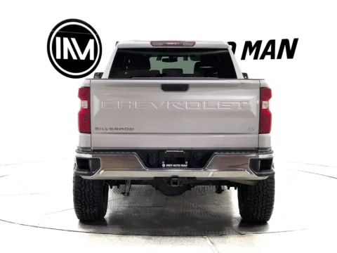 More photos of 2020 Chevrolet Silverado 1500 LT at Indy Auto Man - Indianapolis, IN