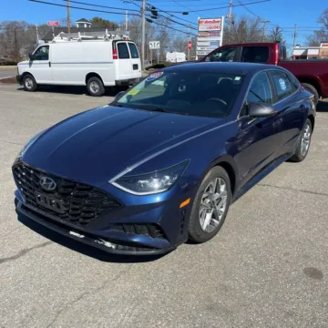 Photos of 2022 Hyundai Sonata SEL for sale in Indianapolis, IN at Indy Auto Man - Indianapolis