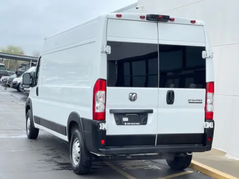 More photos of 2023 Ram ProMaster 2500 High Roof at Indy Auto Man - Indianapolis, IN