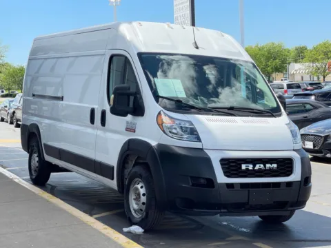 Photos of 2022 Ram ProMaster 2500 High Roof for sale in Indianapolis, IN at Indy Auto Man - Indianapolis