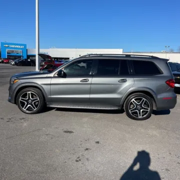 More photos of 2018 Mercedes-Benz GLS 550 4MATIC at Indy Auto Man - Indianapolis, IN