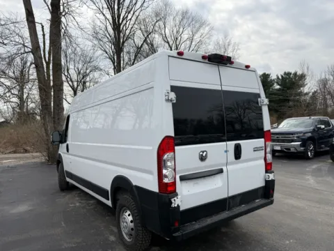 More photos of 2022 Ram ProMaster 2500 High Roof at Indy Auto Man - Indianapolis, IN