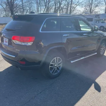 Another view of 2018 Jeep Grand Cherokee Limited for sale in Indianapolis, IN at Indy Auto Man - Indianapolis