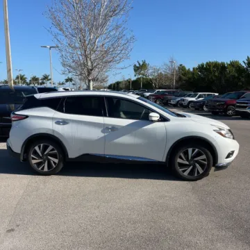 Another view of 2017 Nissan Murano Platinum for sale in Indianapolis, IN at Indy Auto Man - Indianapolis
