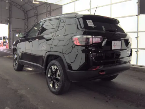 More photos of 2018 Jeep Compass Trailhawk at Indy Auto Man - Indianapolis, IN
