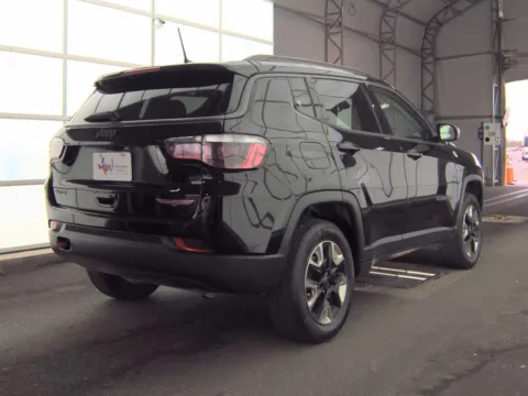 Another view of 2018 Jeep Compass Trailhawk for sale in Indianapolis, IN at Indy Auto Man - Indianapolis