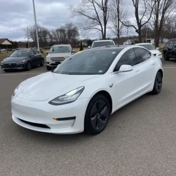 Photos of 2020 Tesla Model 3 Standard Range Plus for sale in Indianapolis, IN at Indy Auto Man - Indianapolis