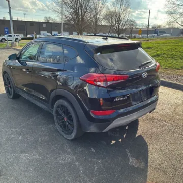 More photos of 2017 Hyundai Tucson Night at Indy Auto Man - Indianapolis, IN