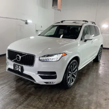 Photos of 2019 Volvo XC90 T5 Momentum for sale in Indianapolis, IN at Indy Auto Man - Indianapolis