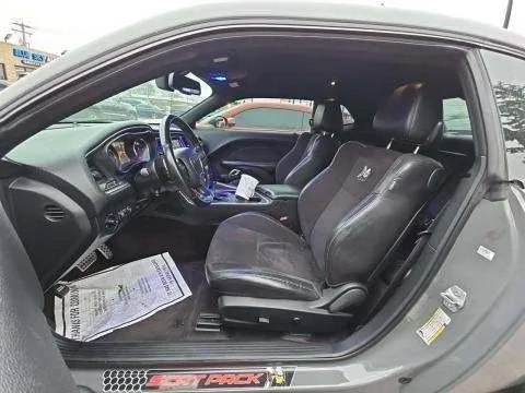 More photos of 2018 Dodge Challenger 392 Hemi Scat Pack Shaker at Indy Auto Man - Indianapolis, IN