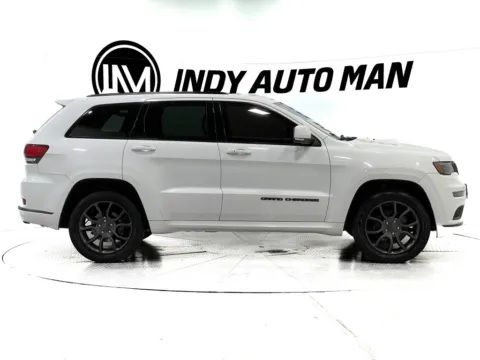 Another view of 2020 Jeep Grand Cherokee Overland for sale in Indianapolis, IN at Indy Auto Man - Indianapolis