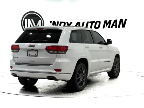 More photos of 2020 Jeep Grand Cherokee Overland at Indy Auto Man - Indianapolis, IN