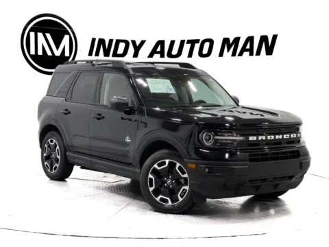 Photos of 2021 Ford Bronco Sport Outer Banks for sale in Indianapolis, IN at Indy Auto Man - Indianapolis