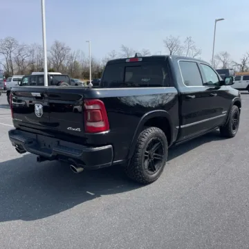 More photos of 2020 Ram 1500 Limited at Indy Auto Man - Indianapolis, IN