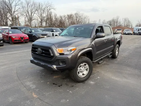 Photos of 2020 Toyota Tacoma SR for sale in Indianapolis, IN at Indy Auto Man - Indianapolis