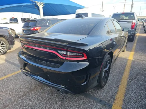 Another view of 2022 Dodge Charger R/T for sale in Indianapolis, IN at Indy Auto Man - Indianapolis