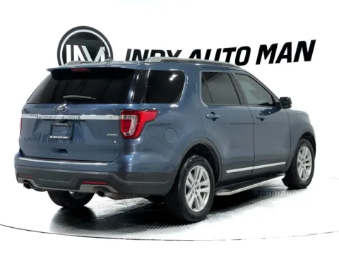 More photos of 2018 Ford Explorer XLT at Indy Auto Man - Indianapolis, IN