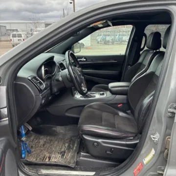 More photos of 2020 Jeep Grand Cherokee Trailhawk at Indy Auto Man - Indianapolis, IN