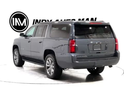 More photos of 2020 Chevrolet Suburban LT at Indy Auto Man - Indianapolis, IN