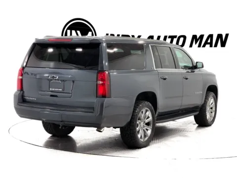 Another view of 2020 Chevrolet Suburban LT for sale in Indianapolis, IN at Indy Auto Man - Indianapolis