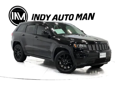 Photos of 2019 Jeep Grand Cherokee Altitude for sale in Indianapolis, IN at Indy Auto Man - Indianapolis