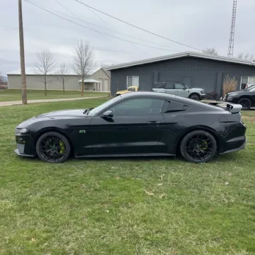 More photos of 2018 Ford Mustang GT Premium at Indy Auto Man - Indianapolis, IN