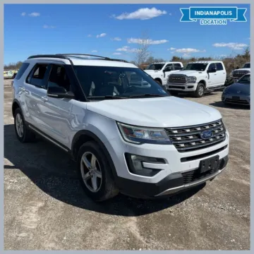 White 2017 Ford Explorer XLT for sale in Indianapolis, IN
